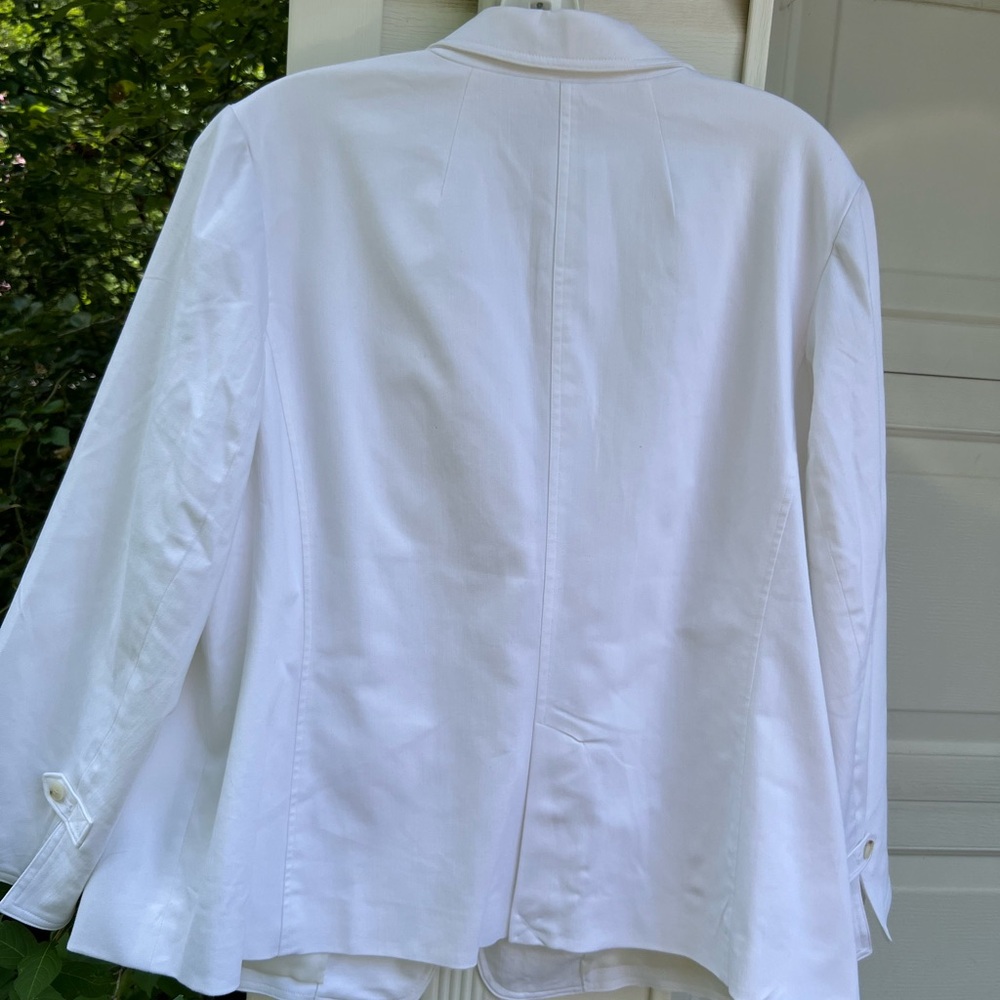 NWT Talbots Pretty White Lined  Fun Detailed Long Sleeve Blazer - Picture 6 of 7